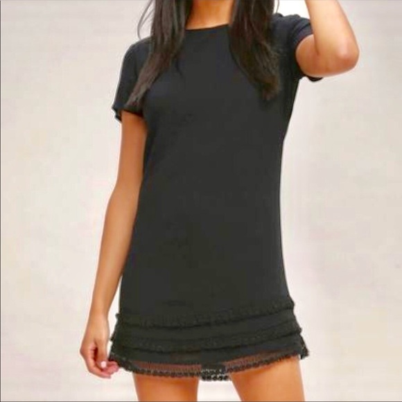 Lulus Dresses & Skirts - Lulus Crepe Lace Hem Mini Dress